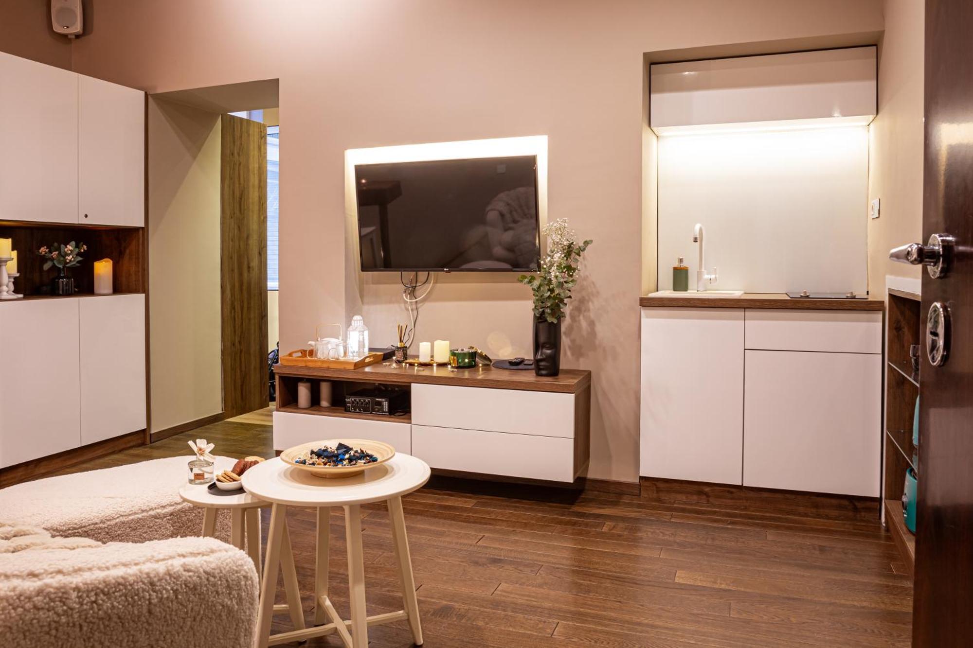 Venus Apartment With Jacuzzi And Sauna - City Center Белград Экстерьер фото