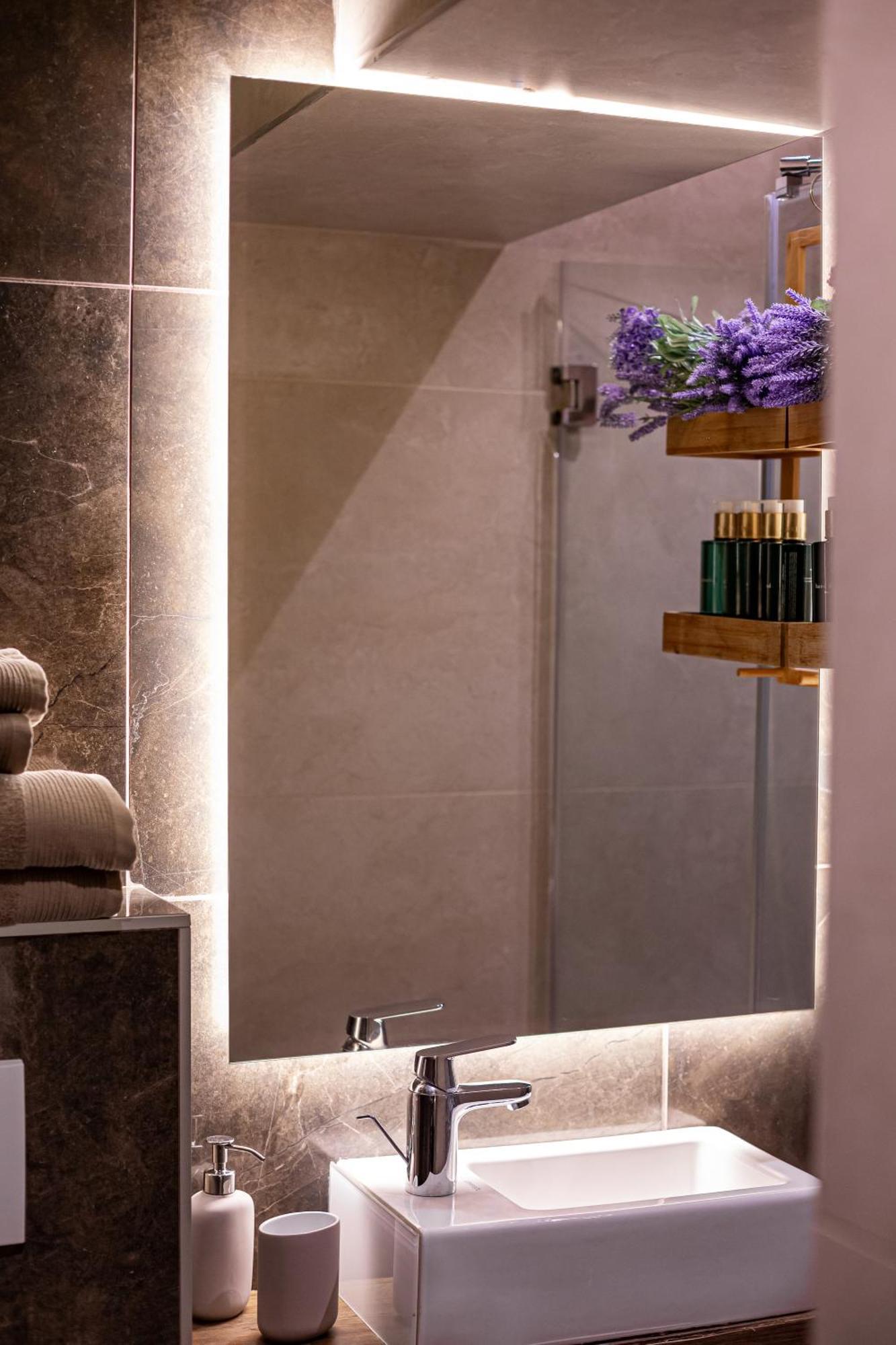 Venus Apartment With Jacuzzi And Sauna - City Center Белград Экстерьер фото