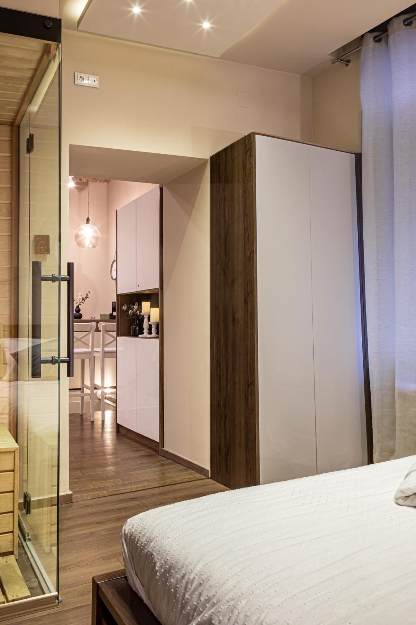 Venus Apartment With Jacuzzi And Sauna - City Center Белград Экстерьер фото
