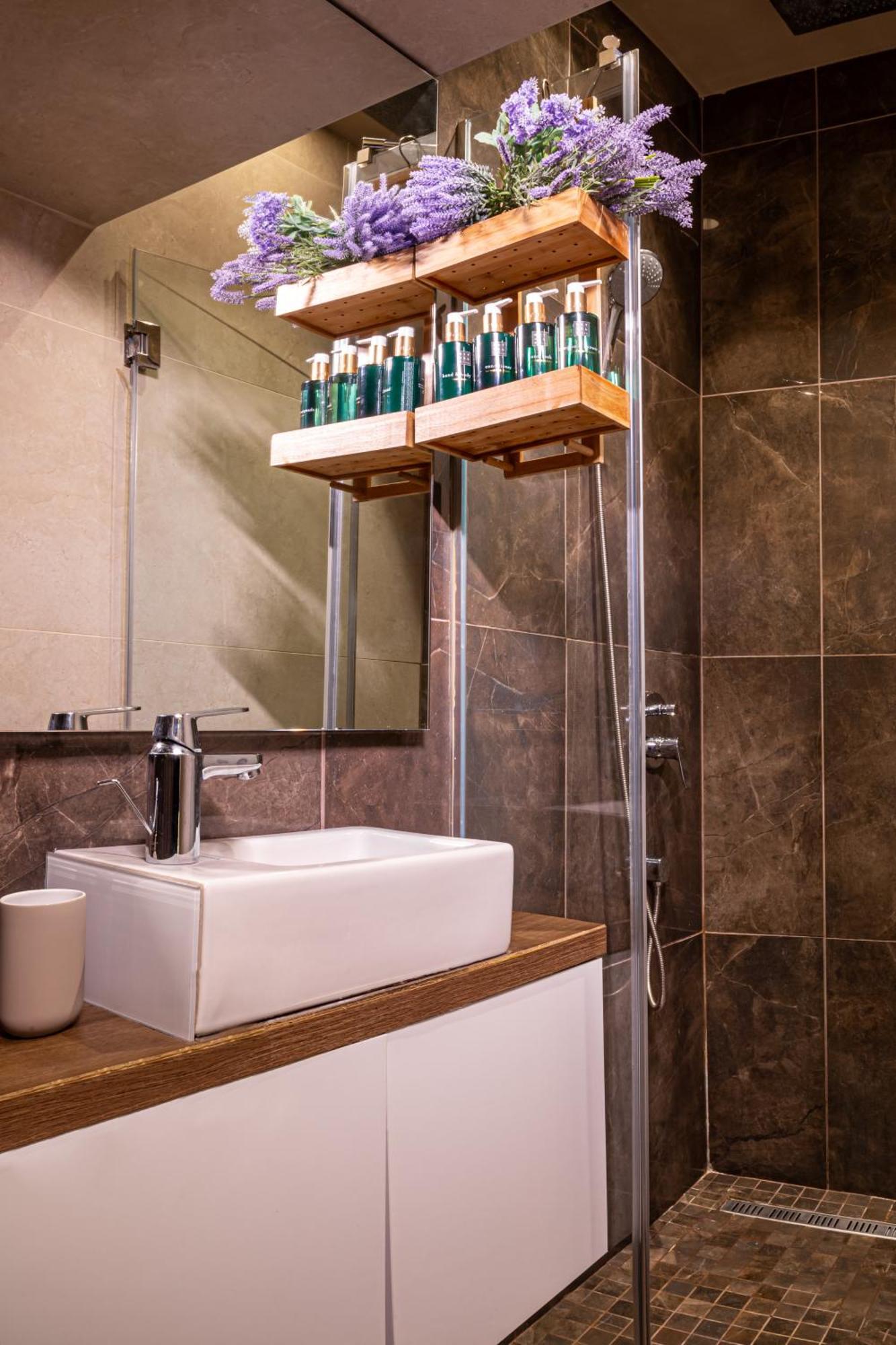 Venus Apartment With Jacuzzi And Sauna - City Center Белград Экстерьер фото
